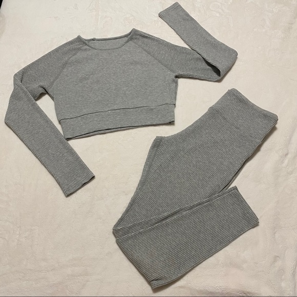 Pants - Perfect Long Sleeve Lounge Set Light Gray (Amazon)